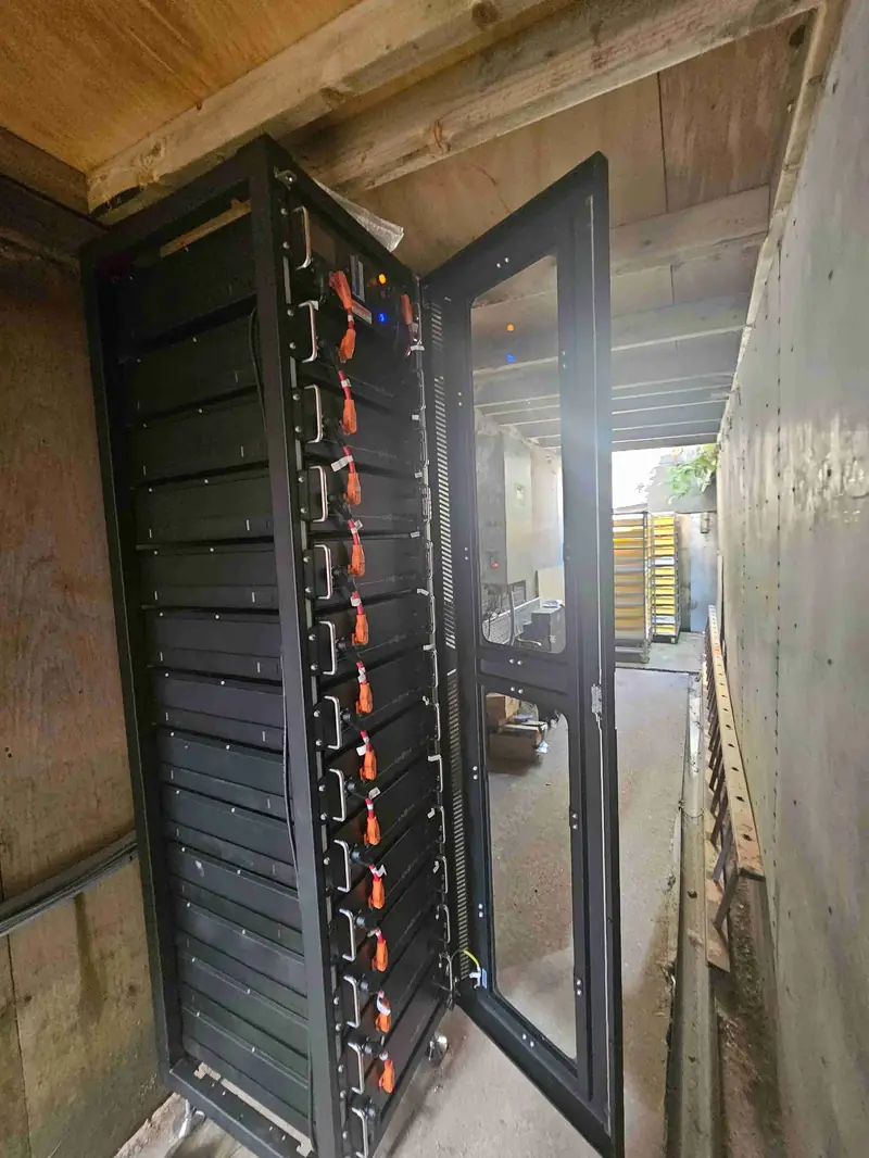 Large Commercial Solar Battery Storage Rack